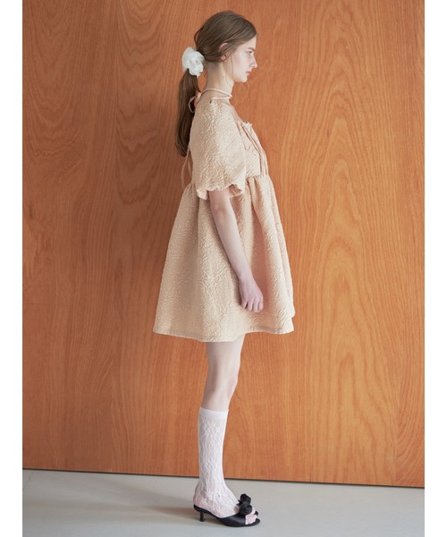 セール】Rose embossed mini dress（ワンピース）｜etre loin