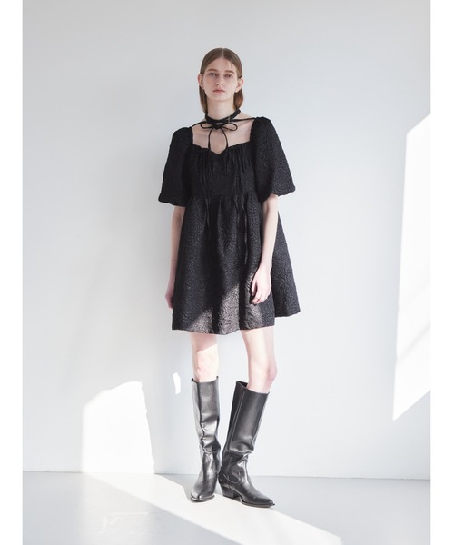 etre loin（エトルワン）の「Rose embossed mini dress（ワンピース・レディース・ベージュ/ホワイト/ブラック・M）」の22枚目の写真