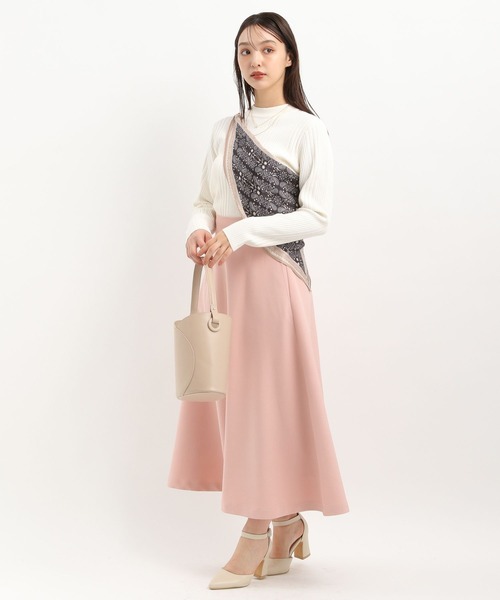 Andemiu（アンデミュウ）の「スカーフツキプチハイニット326043（ニット/セーター・レディース・オフホワイト/ブラック/モカ/コーラル・FREE）」の17枚目の写真