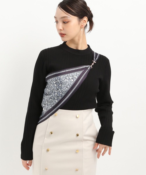 Andemiu（アンデミュウ）の「スカーフツキプチハイニット326043（ニット/セーター・レディース・オフホワイト/ブラック/モカ/コーラル・FREE）」の11枚目の写真