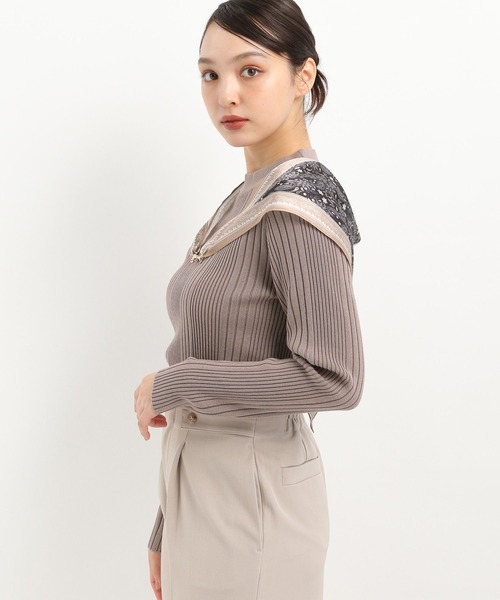 Andemiu（アンデミュウ）の「スカーフツキプチハイニット326043（ニット/セーター・レディース・オフホワイト/ブラック/モカ/コーラル・FREE）」の9枚目の写真