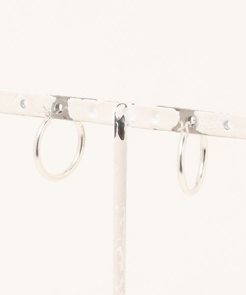 Pledge(プレッジ)の「【RS】【Pledge】 Silver 925 Hoop Earrings Mini(ピアス(両耳用)・レディース・シルバー・FREE)」の2枚目の写真