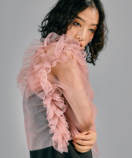 LEPSIM（レプシィム）の「【結婚式／オケージョン】フリルデザインプルオーバー　322943（シャツ/ブラウス・レディース・ブラック/チャコールグレー/ピンク・FREE）」の18枚目の写真