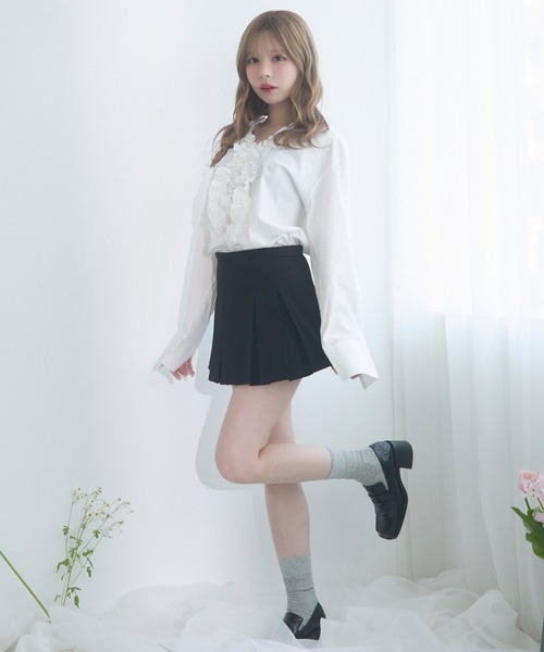 TITTY&CO.(ティティーアンドコー)の「クラシカルプリーツスカート(スカート・レディース・グレー/ブラック/ホワイト・MEDIUM/SMALL)」の10枚目の写真