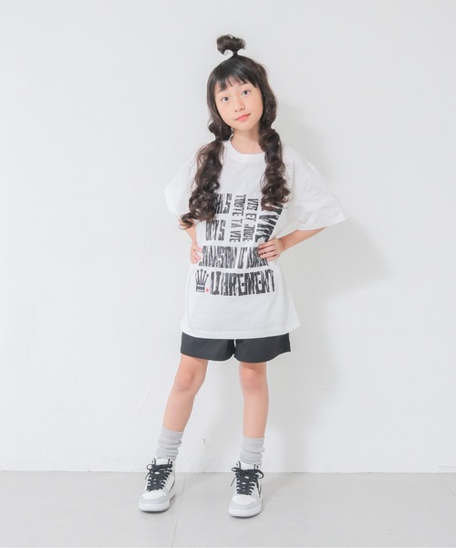 UNIT CHEST(ユニットチェスト)の「【UNIT CHEST】unique unisex T-shirt VTFAコラボT ”vacances d'ate” by Nina Tugawa(Tシャツ/カットソー・レディース・ブラック/ホワイト・S/M/L)」の14枚目の写真