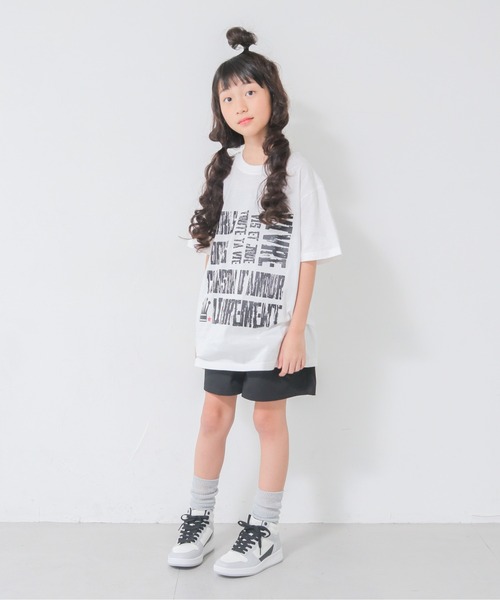 UNIT CHEST(ユニットチェスト)の「【UNIT CHEST】unique unisex T-shirt VTFAコラボT ”vacances d'ate” by Nina Tugawa(Tシャツ/カットソー・レディース・ブラック/ホワイト・S/M/L)」の15枚目の写真