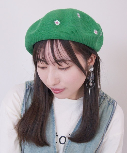 polcadot（ポルカドット）の「フラワー刺繍サーモベレー帽（ハンチング/ベレー帽・レディース・ブラック/グリーン/ベージュ/パープル・FREE）」の5枚目の写真