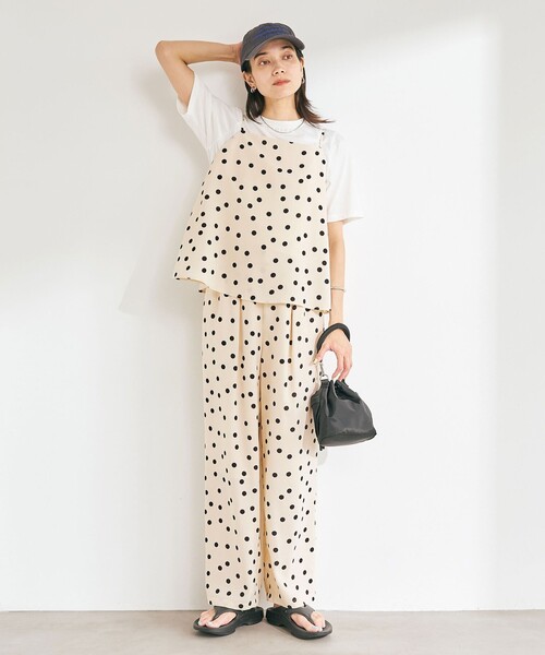 green label relaxing（グリーンレーベルリラクシング）の「【WEB限定】＜at ease＞ドット キャミソール（キャミソール・レディース・オフホワイト/ブラック・FREE）」の7枚目の写真
