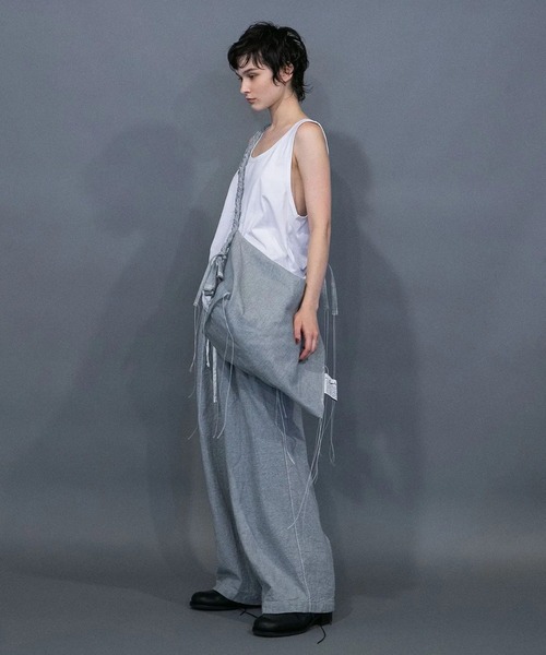 my beautiful landlet（マイビューティフルランドレット）の「【my beautiful landlet】 0th STITCH DENIM BRAID SHOULDER BAG（M）（ショルダーバッグ・メンズ・ライトベージュ/ライトブルー・FREE）」の3枚目の写真