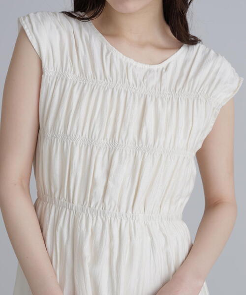 FREE'S MART（フリーズマート）の「◆シャーリングマキシワンピース（ワンピース・レディース・ブルー/ブラック/ホワイト・SMALL/MEDIUM）」の20枚目の写真