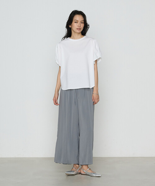 K.T KIYOKO TAKASE(キヨコタカセ)の「アルビ二天竺パフスリーブ Tシャツ(Tシャツ/カットソー・レディース・ホワイト/チャコール/レモンイエロー/ブラック・9号/7号)」の5枚目の写真