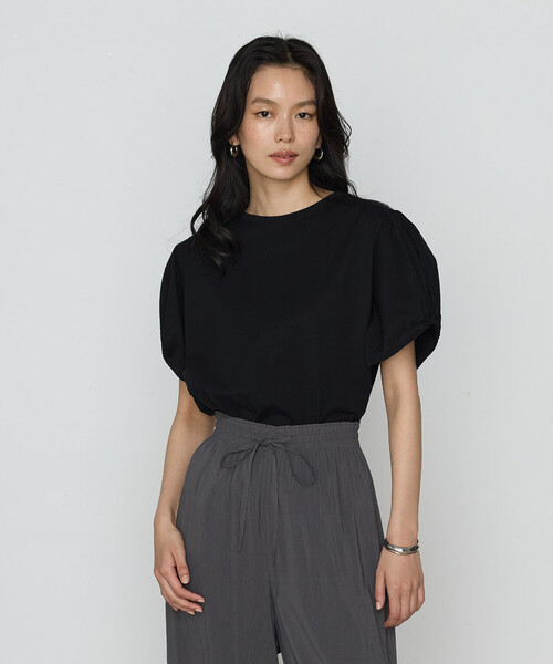 K.T KIYOKO TAKASE(キヨコタカセ)の「アルビ二天竺パフスリーブ Tシャツ(Tシャツ/カットソー・レディース・ホワイト/チャコール/レモンイエロー/ブラック・9号/7号)」の10枚目の写真