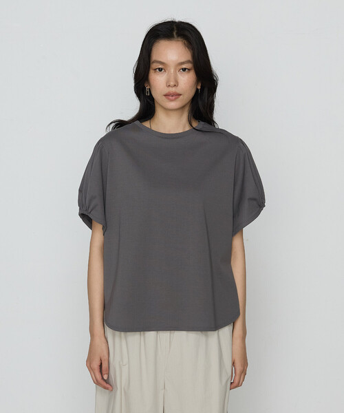 K.T KIYOKO TAKASE(キヨコタカセ)の「アルビ二天竺パフスリーブ Tシャツ(Tシャツ/カットソー・レディース・ホワイト/チャコール/レモンイエロー/ブラック・9号/7号)」の16枚目の写真