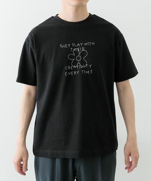 ITEMS URBANRESEARCH(アイテムズ アーバンリサーチ)の「レタード刺繍Tシャツ creativity(Tシャツ/カットソー・メンズ・チャコールグレー/ブラック/ホワイト・MEDIUM/LARGE)」の8枚目の写真