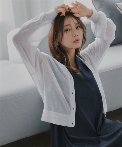 Petitjo（プッチージョ）の「小さいサイズ　ショート丈ニットカーディガン　低身長さん・小柄女性（カーディガン/ボレロ・レディース・カーキブラウン/ライトピンク/オフホワイト・PS/PM）」の2枚目の写真