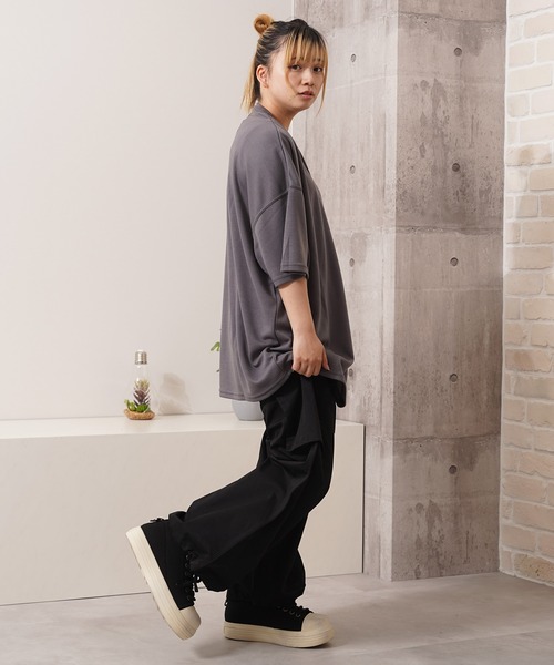 1111clothing(ワンフォークロージング)の「スーパービッグ ドルマンTシャツ / Super Big Dolman T-Shirt(Tシャツ/カットソー・レディース・ピンク/その他/チャコールグレー/ホワイト/ブラック・M/L)」の22枚目の写真