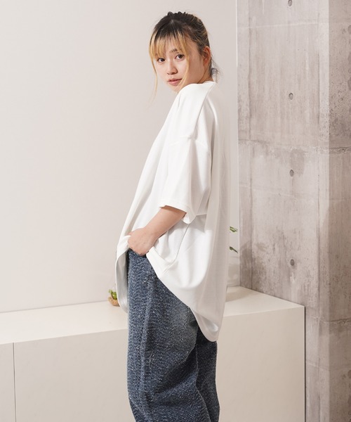 1111clothing(ワンフォークロージング)の「スーパービッグ ドルマンTシャツ / Super Big Dolman T-Shirt(Tシャツ/カットソー・レディース・ピンク/その他/チャコールグレー/ホワイト/ブラック・M/L)」の8枚目の写真