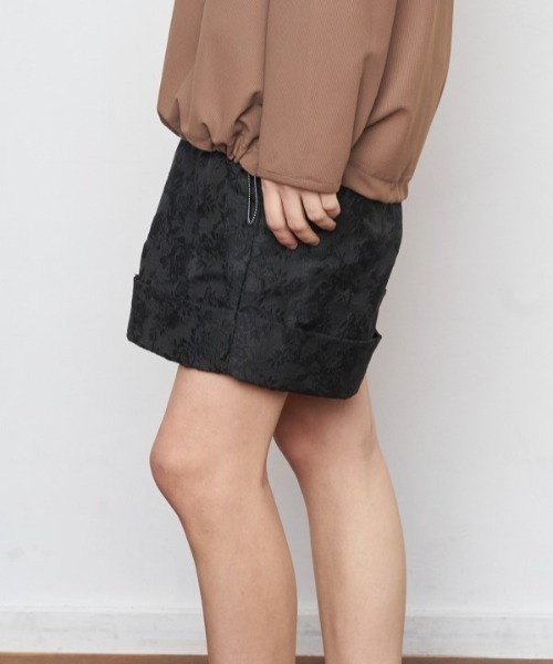 Muel Chic（ミュエルシック）の「Effie short pants エフィーショートパンツ（その他パンツ・レディース・オフホワイト/ブラウン/ブラック・MEDIUM/SMALL）」の21枚目の写真
