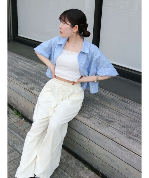 Ungrid（アングリッド）の「サッカーストライプハーフスリーブショートシャツ（シャツ/ブラウス・レディース・ブルー/オフホワイト/イエロー・FREE）」の20枚目の写真