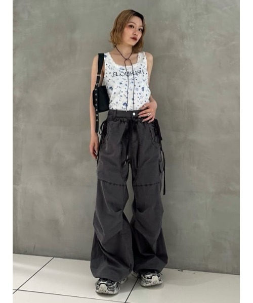 SLY（スライ）の「FLOWER PRINT T/T フラワープリント タンクトップ 夏服（タンクトップ・レディース・ライトブルー/ホワイト・FREE）」の14枚目の写真