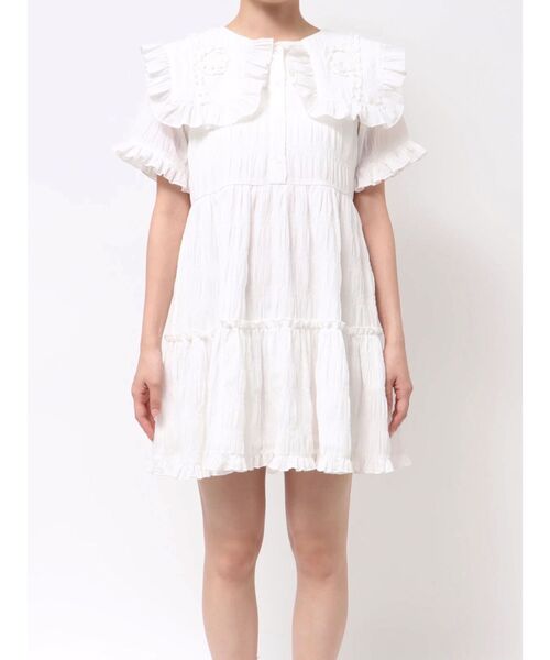 merry jenny（メリージェニー）の「くるくるフリルカラーミニワンピース（ワンピース・レディース・ブラック/オフホワイト・FREE）」の11枚目の写真