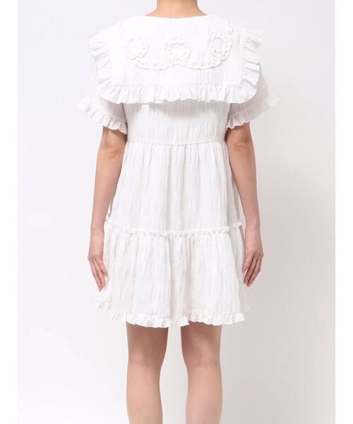 merry jenny（メリージェニー）の「くるくるフリルカラーミニワンピース（ワンピース・レディース・ブラック/オフホワイト・FREE）」の13枚目の写真