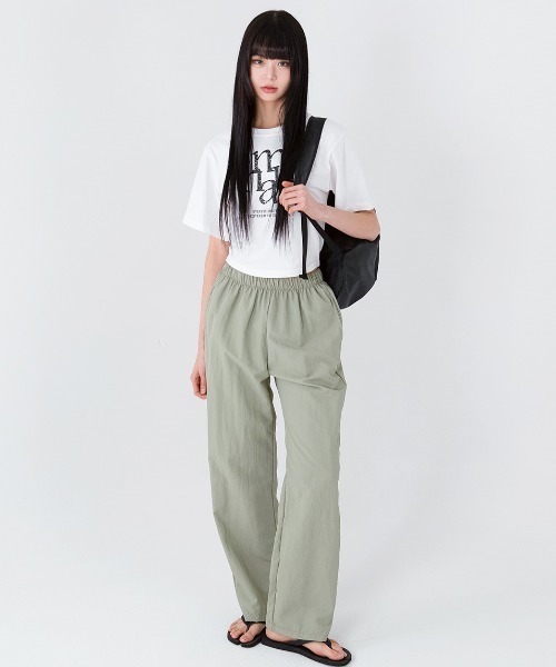 muahmuah(ムーアムーア)の「A'GEM/9 × .kom『muah muah/ムーアムーア』Cropped Half T-Shirt/ピグメント クロップハーフ Tシャツ(Tシャツ/カットソー・レディース・ホワイト/グレー/ピンク/チャコールグレー/ブルー・FREE)」の12枚目の写真