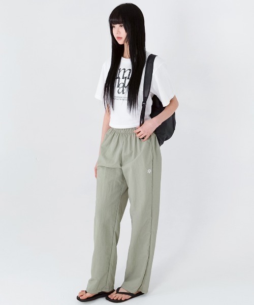 muahmuah(ムーアムーア)の「A'GEM/9 × .kom『muah muah/ムーアムーア』Cropped Half T-Shirt/ピグメント クロップハーフ Tシャツ(Tシャツ/カットソー・レディース・ホワイト/グレー/ピンク/チャコールグレー/ブルー・FREE)」の11枚目の写真