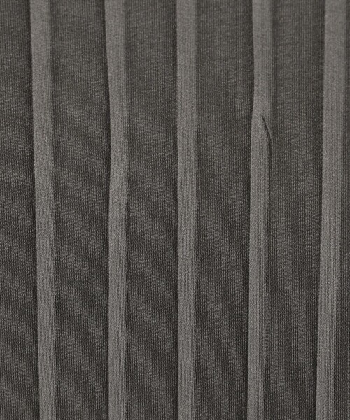 SATISFY AuraLite Pleated T-Shirt（Tシャツ/カットソー