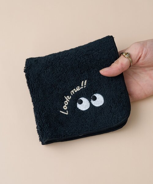 BIRTHDAY BAR（バースデイバー）の「おめめ　刺繍タオルハンカチ（ハンカチ/ハンドタオル・レディース・アイボリー/ブラウン/ブラック/ライトグレー・0）」の2枚目の写真