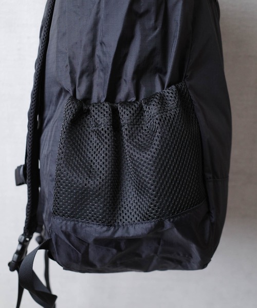 FREDRIK PACKERS（フレドリックパッカーズ）の「【FREDRIK PACKERS】70D 2WAY PACKPACK 70デニール ツーウェイ バックパック（バックパック/リュック・レディース・ブラック/カーキ・FREE）」の18枚目の写真