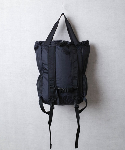 FREDRIK PACKERS（フレドリックパッカーズ）の「【FREDRIK PACKERS】70D 2WAY PACKPACK 70デニール ツーウェイ バックパック（バックパック/リュック・レディース・ブラック/カーキ・FREE）」の8枚目の写真