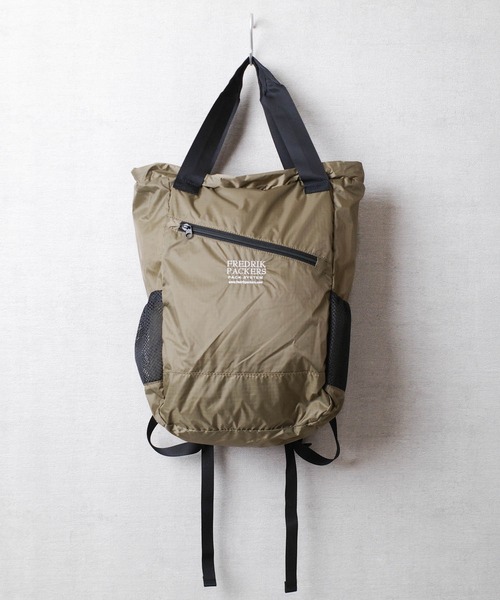 FREDRIK PACKERS（フレドリックパッカーズ）の「【FREDRIK PACKERS】70D 2WAY PACKPACK 70デニール ツーウェイ バックパック（バックパック/リュック・レディース・ブラック/カーキ・FREE）」の12枚目の写真