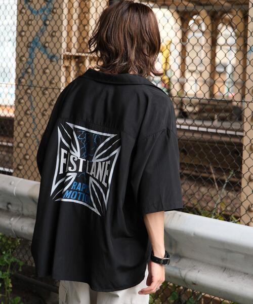 WEGO（ウィゴー）の「WEGO/オープンカラーグラフィックシャツ（シャツ/ブラウス・メンズ・ブラック系その他/ブラック・MEDIUM/LARGE）」の6枚目の写真