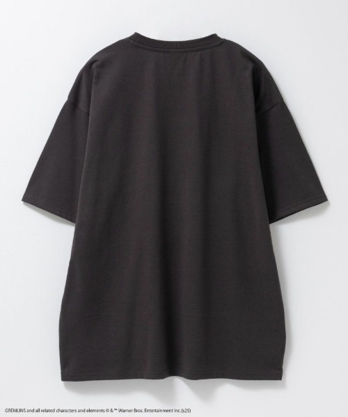 Mac-House(マックハウス)の「【別注デザイン】 GREMLINS ホラーデザインTシャツ(Tシャツ/カットソー・メンズ・オートミール/チャコールグレー・M/L/XL)」の5枚目の写真
