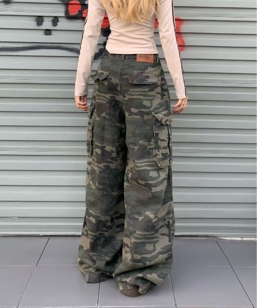 03aw COMME des Garçons wool 迷彩柄ワイドパンツ 03aw COMME des Garçons wool 迷彩柄ワイドパンツ 【公式通販】
