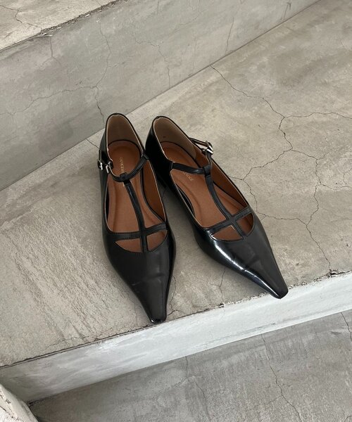 再入荷】Tストラップフラットパンプス（パンプス）｜CAPRICIEUX