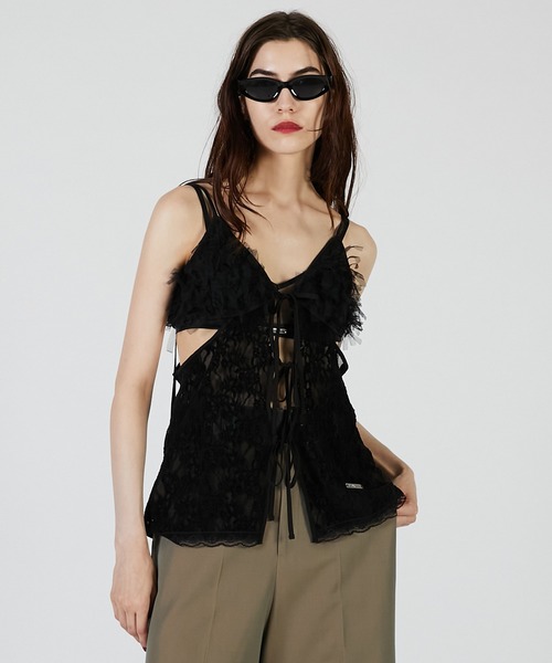 PRANK PROJECT(プランクプロジェクト)の「レースカットアウトキャミトップ / Lace Cut-Out Camisole Top(キャミソール・レディース・ブラック/ホワイト・FREE)」の9枚目の写真