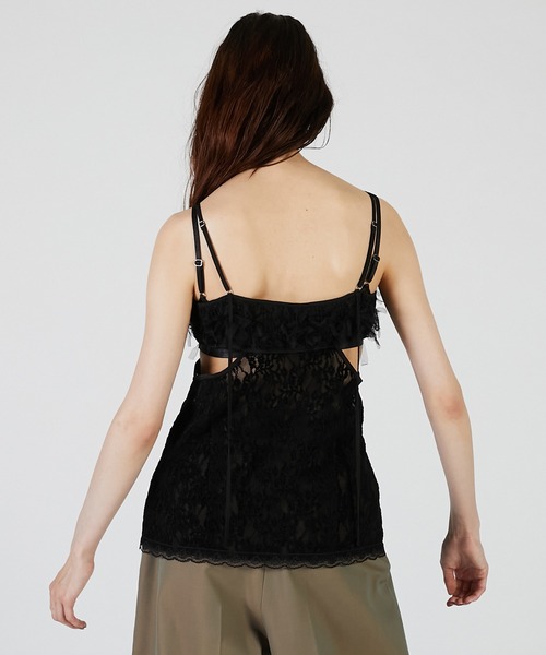 PRANK PROJECT(プランクプロジェクト)の「レースカットアウトキャミトップ / Lace Cut-Out Camisole Top(キャミソール・レディース・ブラック/ホワイト・FREE)」の11枚目の写真
