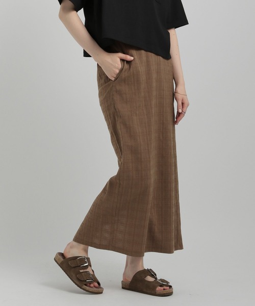 GEORGE'S（ジョージズ）の「ナロースカート（スカート・レディース・ブラック/ベージュ/ブラウン・SMALL/MEDIUM）」の2枚目の写真