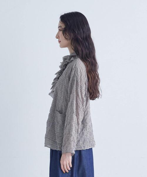 conges payes ADIEU TRISTESSE(コンジェ ペイエ アデュートリステス)の「シャーリングフリルシャツジャケット(シャツ/ブラウス・レディース・ブラウン/チェック・38)」の10枚目の写真