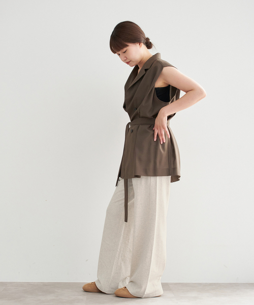 IENA（イエナ）の「フレンチテリーストレートパンツ（スウェットパンツ・レディース・アイボリー/チャコールグレー・38/36）」の19枚目の写真