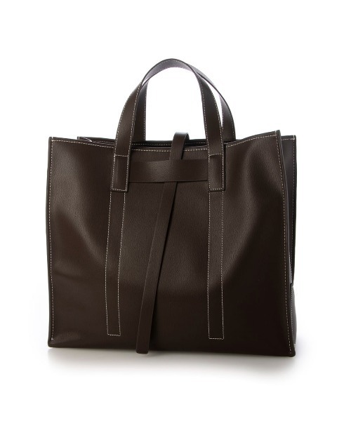Tomieco(トミエコ)の「A4対応 LEATHER トートバッグ 本革 スクエア(ショルダーバッグ・レディース・ブラウン/ダークブラウン/ベージュ/ブラック・FREE)」の3枚目の写真