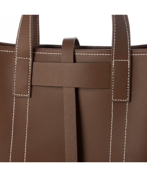 Tomieco(トミエコ)の「A4対応 LEATHER トートバッグ 本革 スクエア(ショルダーバッグ・レディース・ブラウン/ダークブラウン/ベージュ/ブラック・FREE)」の13枚目の写真