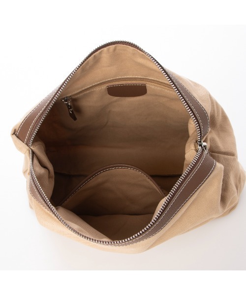 Tomieco(トミエコ)の「A4対応 LEATHER トートバッグ 本革 スクエア(ショルダーバッグ・レディース・ブラウン/ダークブラウン/ベージュ/ブラック・FREE)」の16枚目の写真