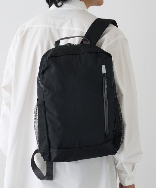 MAGASIN DE MODE TOOLS(マガジンデモードトゥールズ)の「【MAGASIN DE MODE TOOLS】コンパクト軽量デイパック 10L 9306 MKS(バックパック/リュック・メンズ・ブラック/オレンジ・FREE)」の1枚目の写真