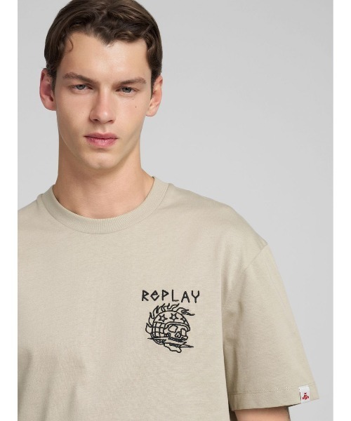 REPLAY(リプレイ)の「リラックスフィット ヘビーコットンジャージーSKULL Tシャツ(Tシャツ/カットソー・メンズ・ベージュ/ブラック・SMALL/MEDIUM/LARGE/X-LARGE)」の9枚目の写真