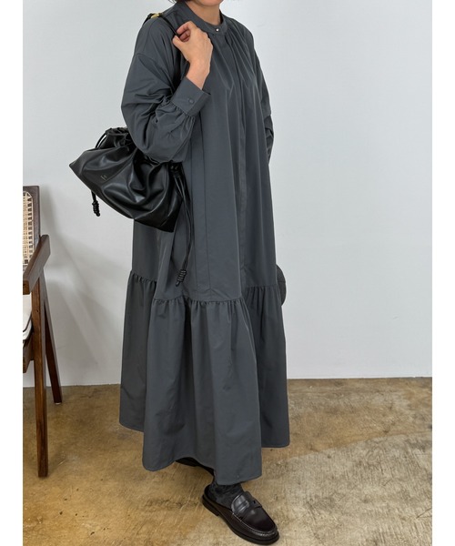 DRAW(ドロー)の「DRAW(ドロー) / スタンドカラー ロングシャツワンピース(シャツワンピース・レディース・ブラック/グレー・MEDIUM/LARGE)」の22枚目の写真
