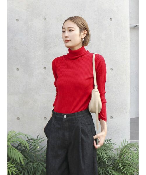 Ungrid（アングリッド）の「ウォッシャブルタートルニット（ニット/セーター・レディース・グレー/アイボリー/ブラック/レッド/グリーン/イエロー・FREE）」の7枚目の写真