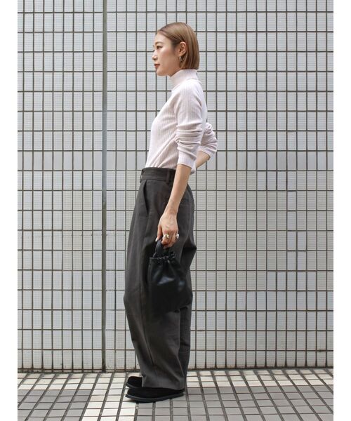 Ungrid（アングリッド）の「ウォッシャブルタートルニット（ニット/セーター・レディース・グレー/アイボリー/ブラック/レッド/グリーン/イエロー・FREE）」の19枚目の写真